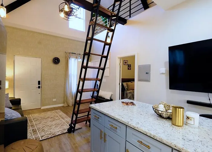Apartment Private Loft - 15 Min From Downtown
